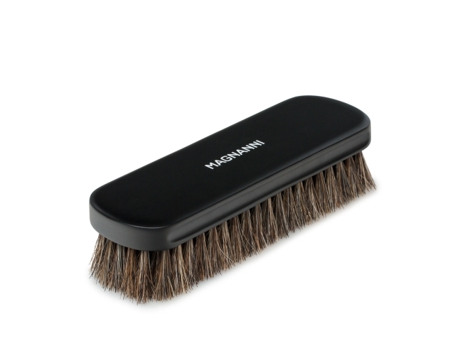 Large Premium Horsehair Brush Product Details Page