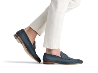 The Sasso Indigo Suede pairs well with light colored pants